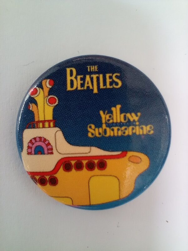 The Beatles Yellow Submarine Sub Spilla